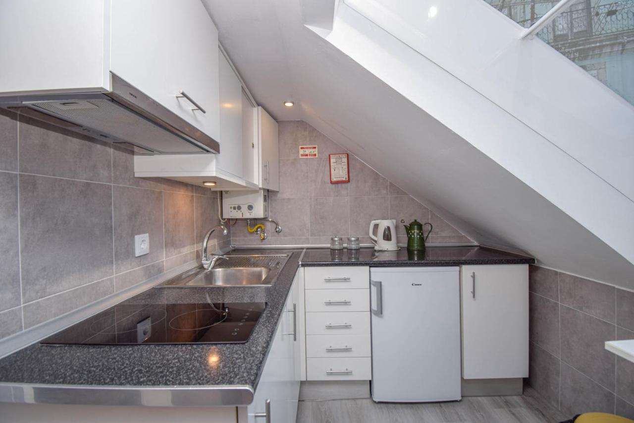 Bica Loft Apartment Lisbon Bagian luar foto