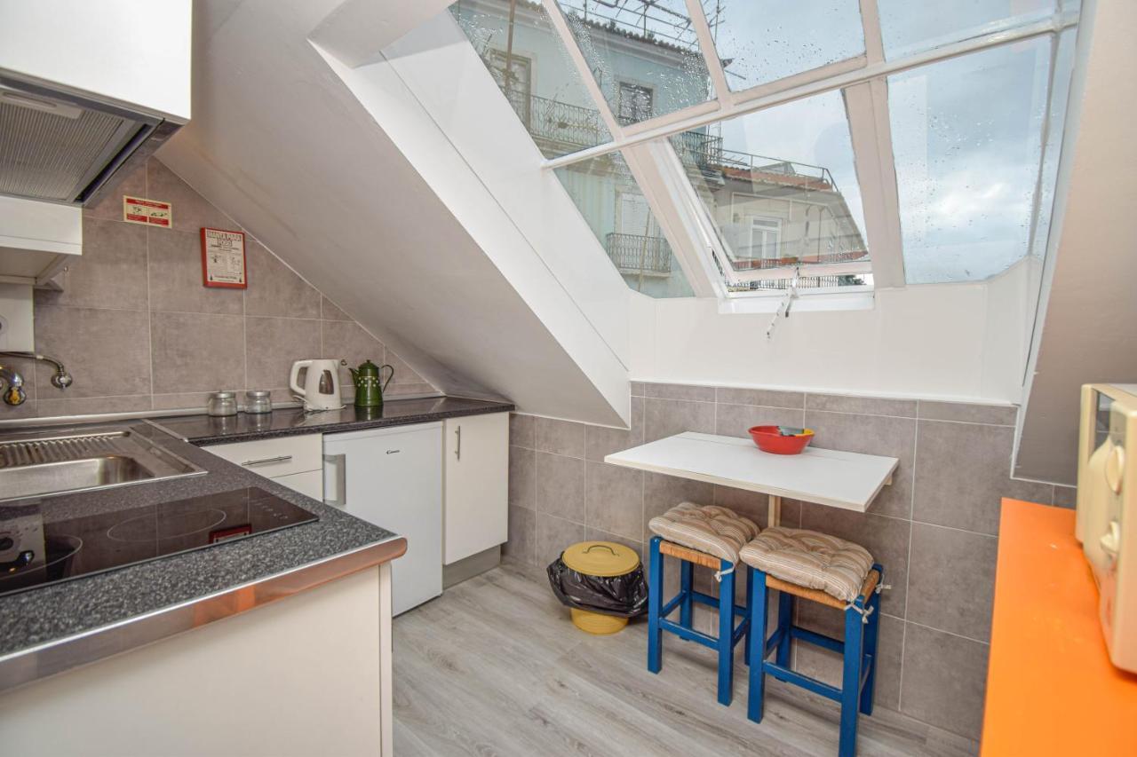 Bica Loft Apartment Lisbon Bagian luar foto